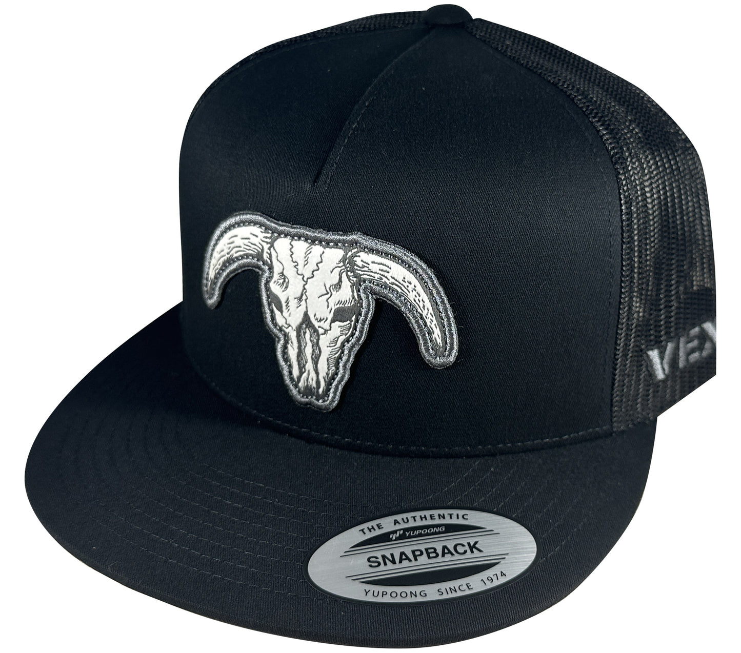 Bull Skull - Black/Black Mesh