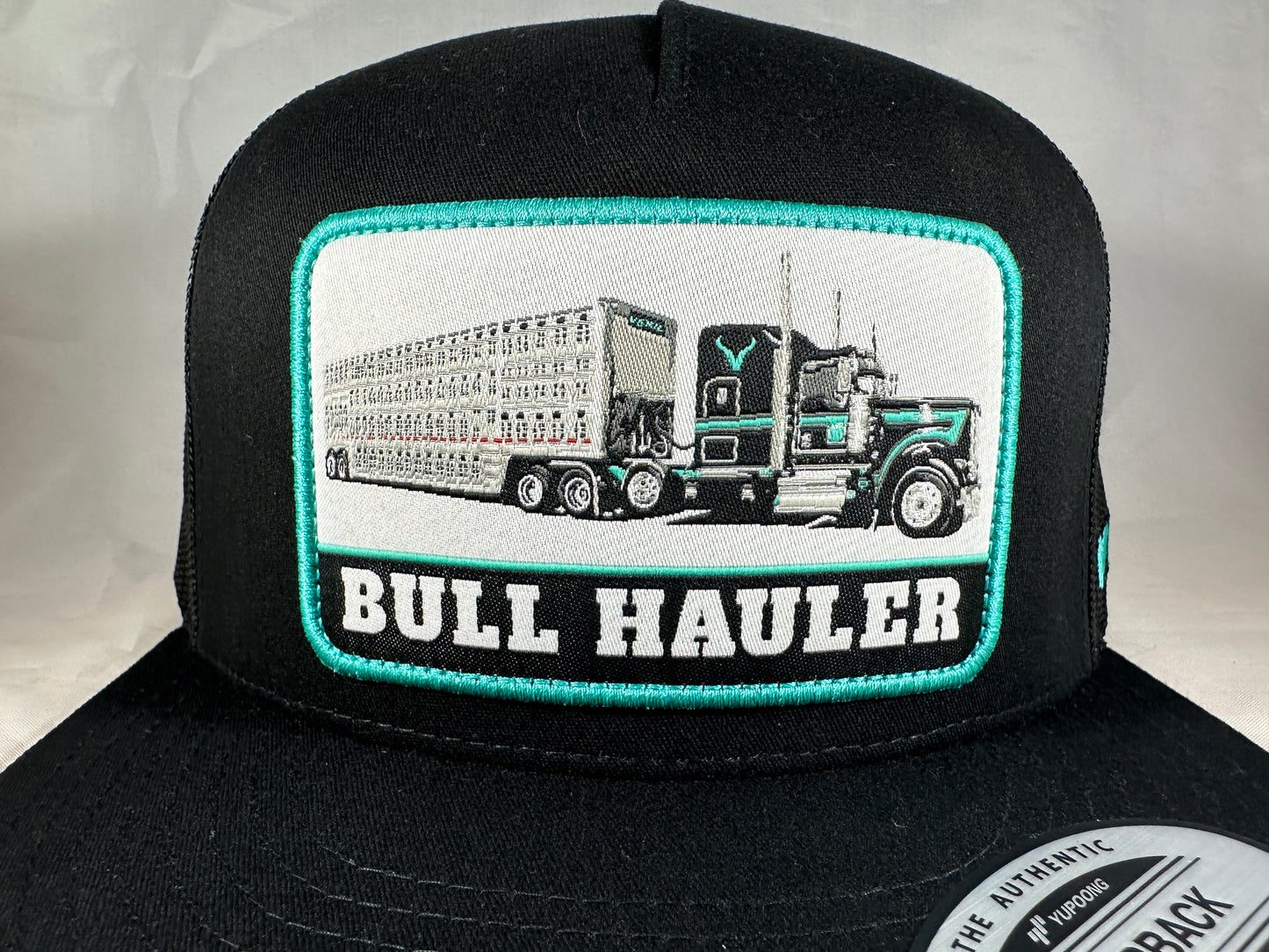 Bull Hauler - Black/Black Mesh