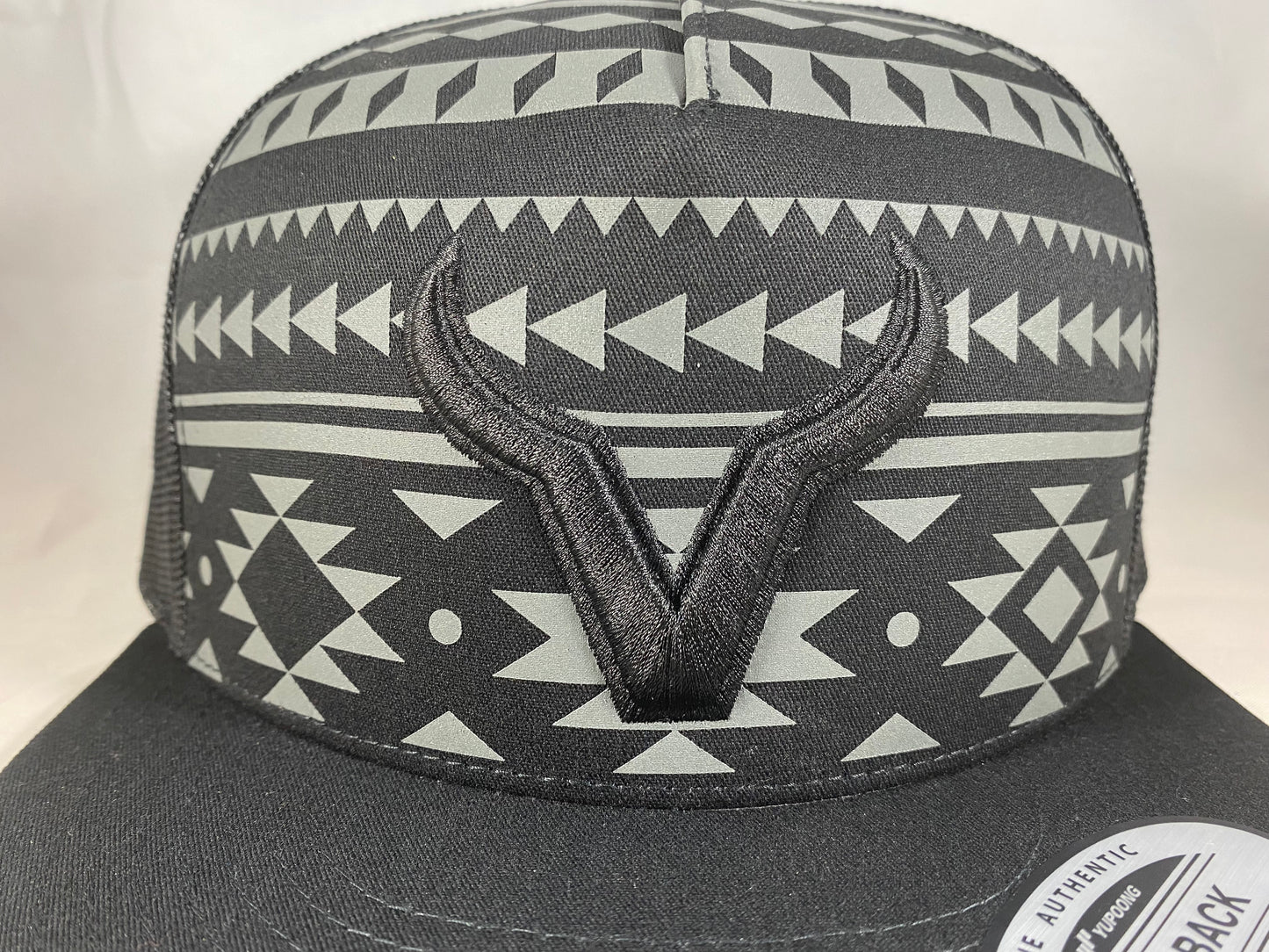 Vexil Brand - Black Icon - Black/Aztec/Black Mesh